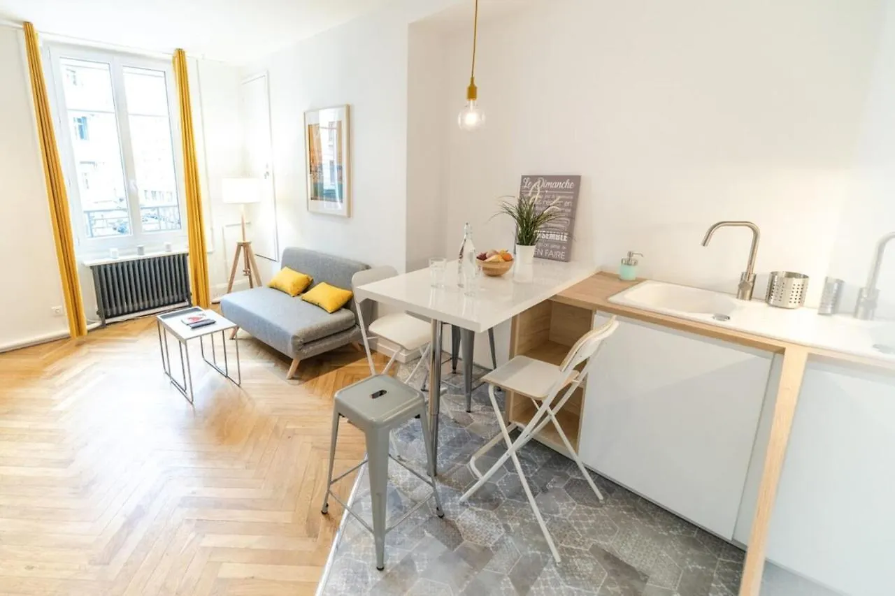 Residence Meublee-Part Dieu-Sans Soucis Lyon France